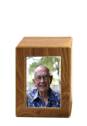 drvena kutija za fotografije urna